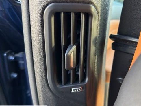 Used 2019 BMW X5 xDrive50i w/ M Sport Package image 49