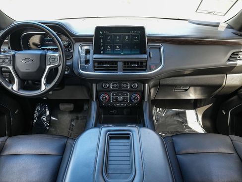 Used 2023 Chevrolet Suburban Z71 AWD/4WD image 11