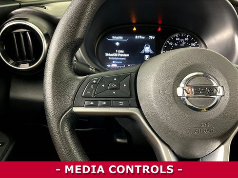 Used 2021 Nissan Kicks SV FWD image 11