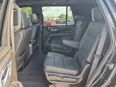 Used 2023 Chevrolet Tahoe LT w/ Luxury Package RWD image 22
