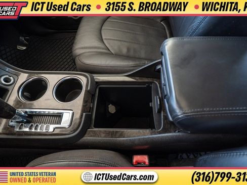 Used 2012 GMC Acadia Denali FWD image 18