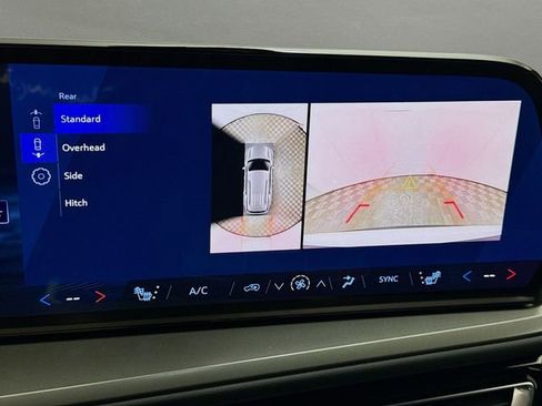 New 2026 Chevrolet Traverse LT w/ Driver Confidence Package image 16