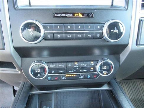 Used 2020 Ford Expedition XLT w/ Equipment Group 202A image 24