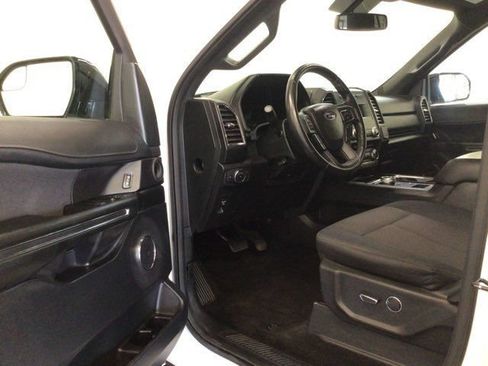 Used 2018 Ford Expedition Max XL RWD image 18