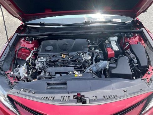 Used 2022 Toyota Camry LE FWD image 10