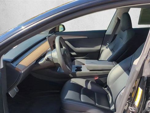 Used 2023 Tesla Model 3 Performance image 11