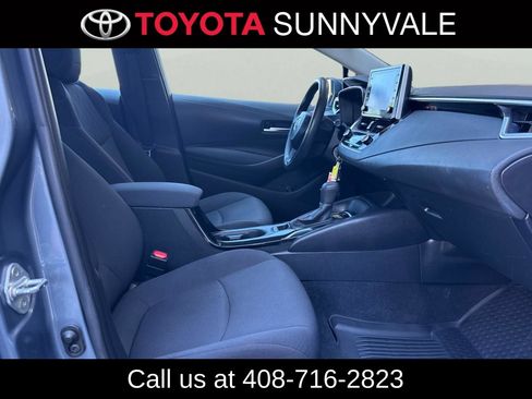 Used 2020 Toyota Corolla LE FWD image 19