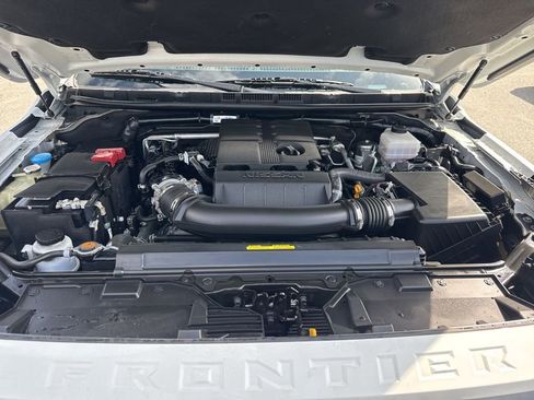 Used 2024 Nissan Frontier SV w/ SV Convenience Package image 31