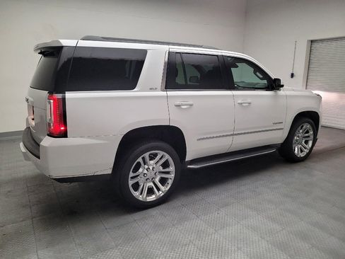 Used 2018 GMC Yukon SLT w/ Premium Edition RWD image 10
