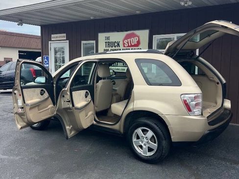 Used 2006 Chevrolet Equinox LS AWD/4WD image 10