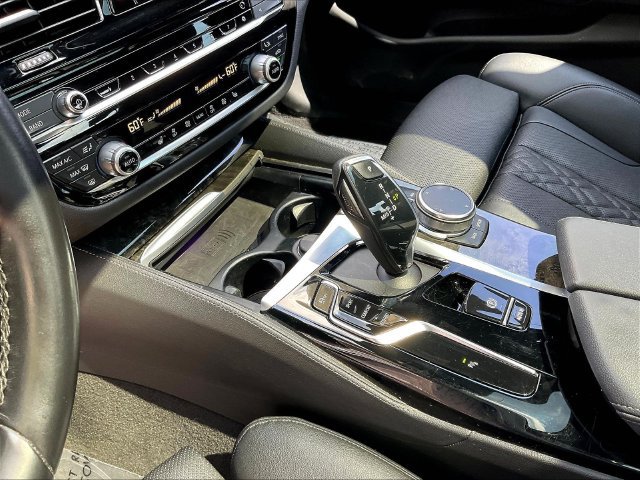 Used 2023 BMW 540i w/ M Sport Package RWD image 20