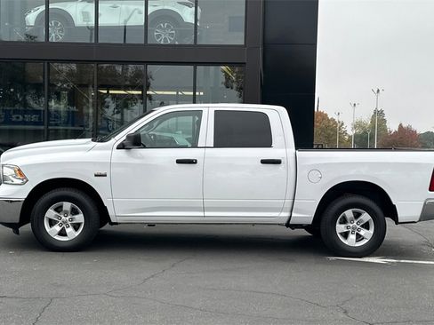 Used 2021 RAM 1500 Tradesman w/ Chrome Plus Package image 9