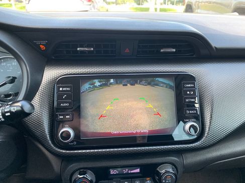 Used 2021 Nissan Kicks SV FWD image 16