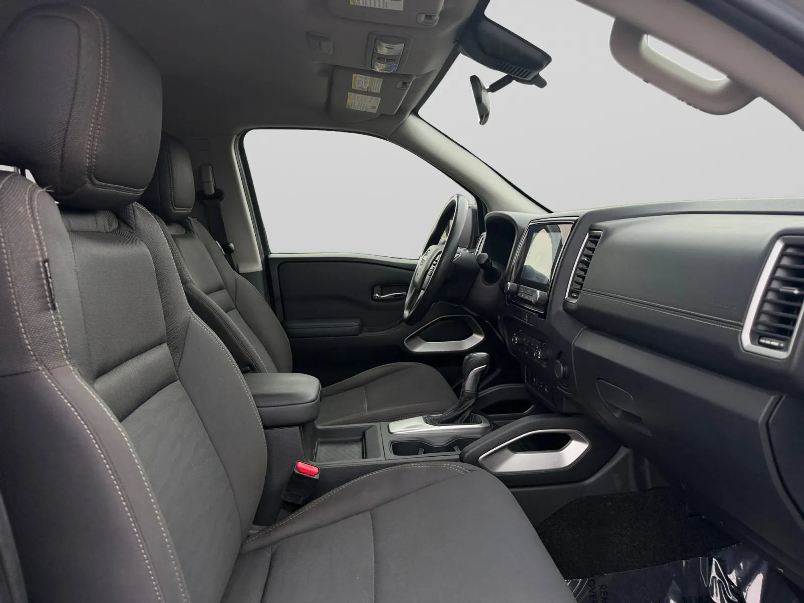 Used 2023 Nissan Frontier SV w/ Technology Package RWD image 33