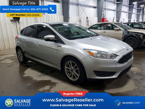 Used 2018 Ford Focus SE FWD image 5