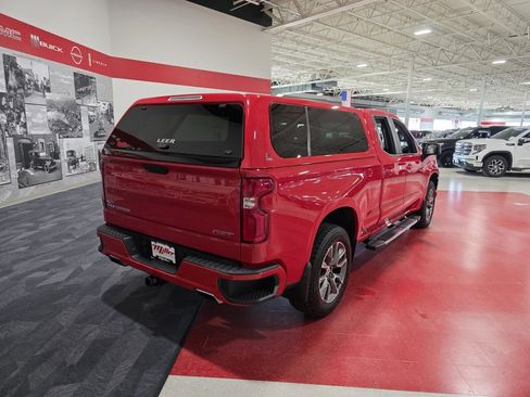 Used 2019 Chevrolet Silverado 1500 RST image 3