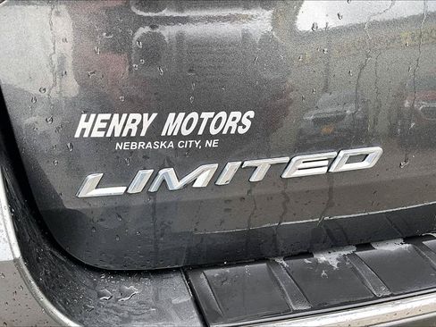 Used 2020 Ford Explorer Limited AWD/4WD image 26