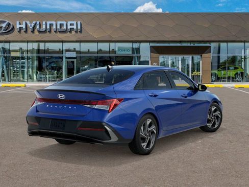 New 2026 Hyundai Elantra SEL Sport Premium w/ Cargo Package FWD image 4