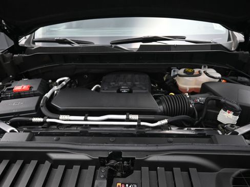 Used 2022 Chevrolet Silverado 1500 LT image 31