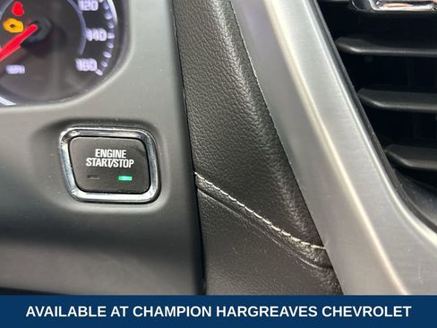 Certified 2023 GMC Acadia SLE w/ Driver Convenience Package image 22