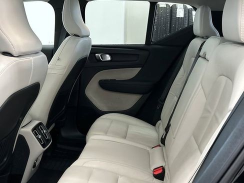Certified 2023 Volvo XC40 B5 Plus w/ Driver Assist Package image 23