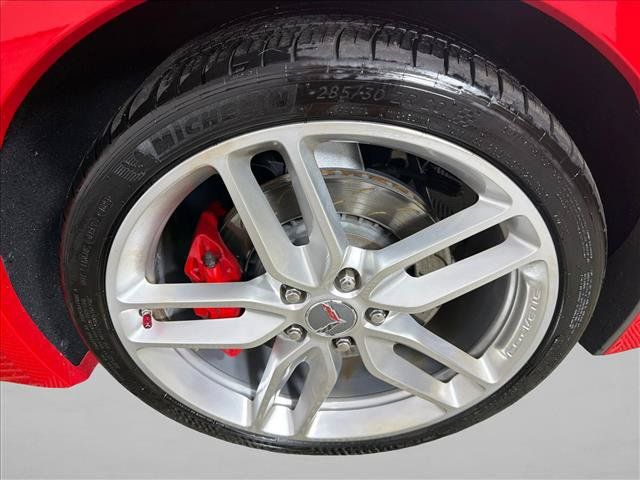 Used 2016 Chevrolet Corvette Stingray Coupe w/ 3LT Preferred Equipment Group RWD image 18