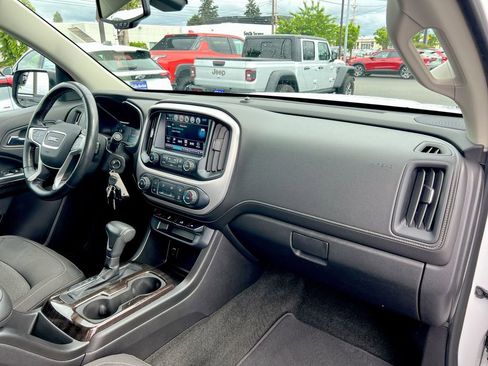 Used 2018 GMC Canyon SLE RWD image 21