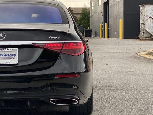Used 2022 Mercedes-Benz S 580 S 580 image 22