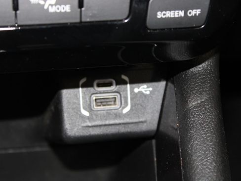 Used 2025 Jeep Compass Latitude AWD/4WD image 41