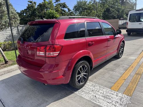 Used 2018 Dodge Journey SE w/ Connectivity Group image 5