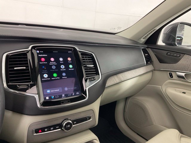 Certified 2024 Volvo XC90 T8 Ultimate w/ Protection Package Premier AWD/4WD image 13