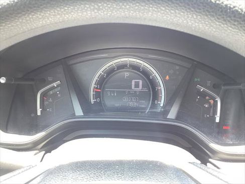 Used 2018 Honda CR-V LX image 29