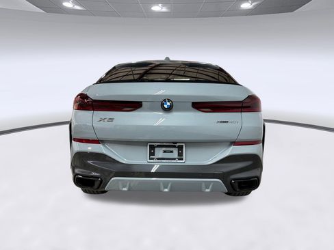 Used 2026 BMW X6 xDrive40i w/ Climate Comfort Package AWD/4WD image 7
