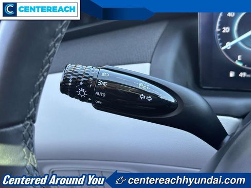 Used 2024 Hyundai Tucson Limited AWD/4WD image 23