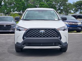 Used 2024 Toyota Corolla Cross L video 2