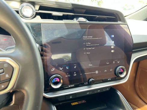 Certified 2024 Lexus RZ 300e Premium w/ Cold Area Package FWD image 17