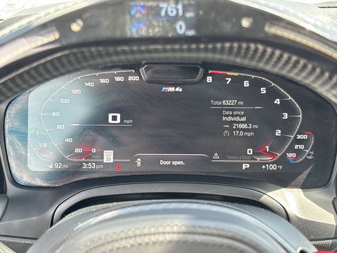Used 2021 BMW M4 Competition w/ Executive Package RWD image 10