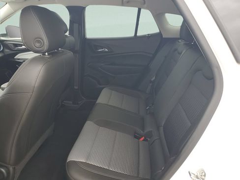 Certified 2024 Chevrolet Trax LT FWD image 10