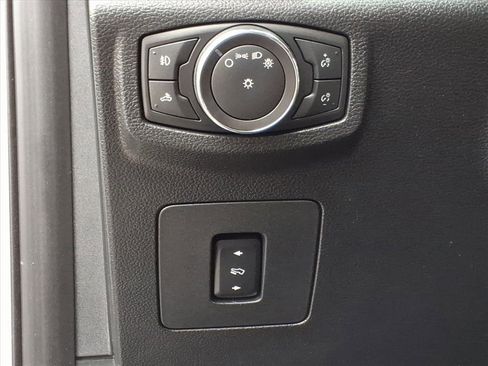 Used 2015 Ford F150 XLT w/ Equipment Group 301A Mid image 13