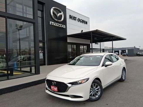 New 2026 MAZDA MAZDA3 s FWD image 1