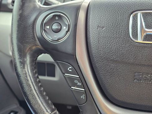 Used 2019 Honda Ridgeline RTL image 33