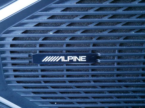 Used 2024 Jeep Wagoneer L Series II w/ Flexible Seating Group image 28