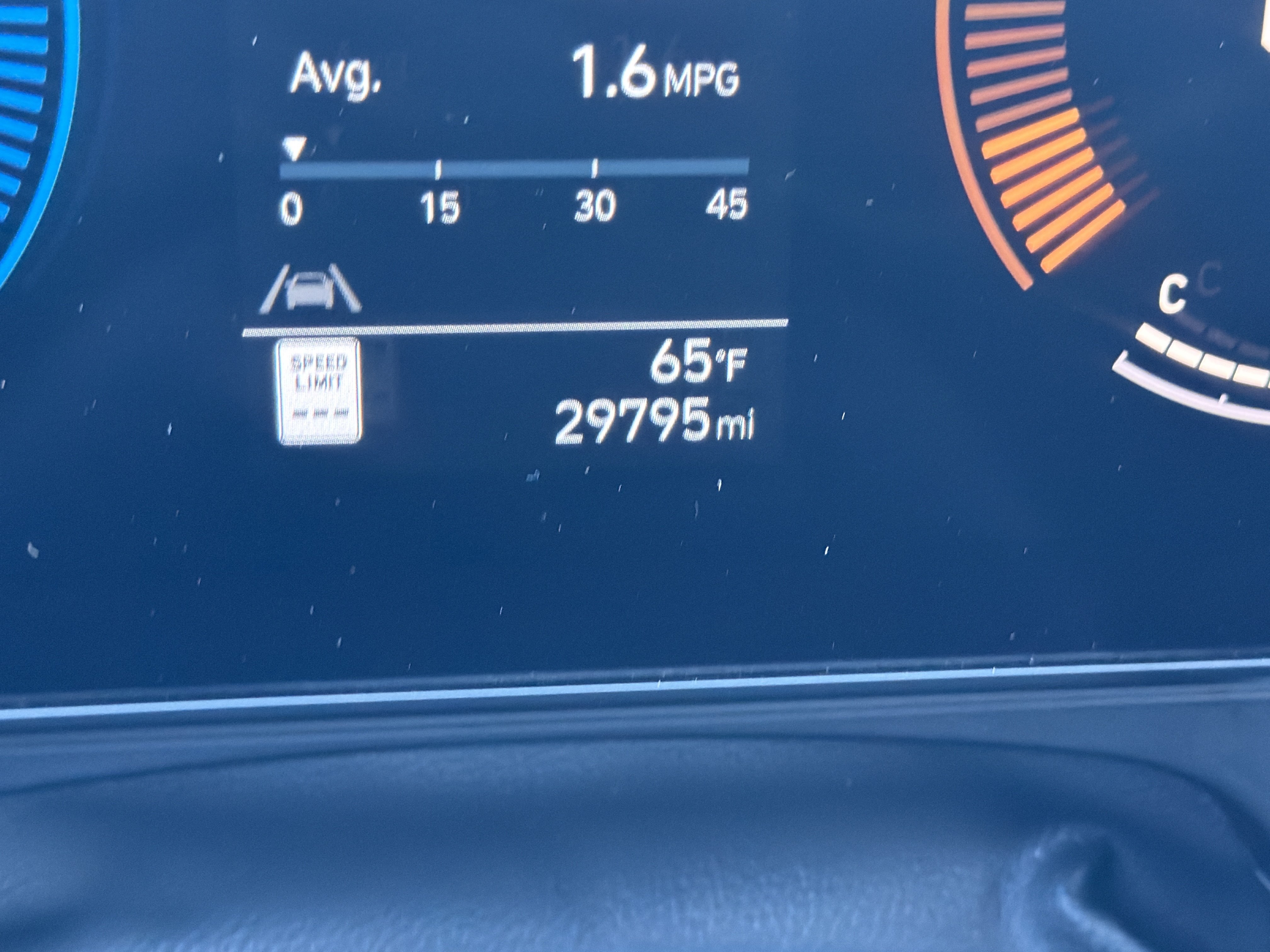 Used 2025 Hyundai Kona SEL FWD image 21