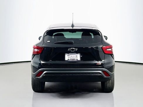New 2026 Chevrolet Trax RS w/ Sunroof Package image 6