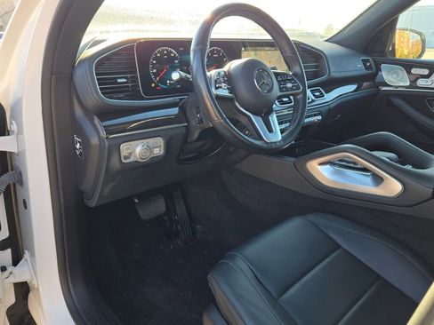 Used 2022 Mercedes-Benz GLS 450 4MATIC image 24