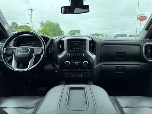 Used 2019 GMC Sierra 1500 SLT w/ SLT Convenience Package AWD/4WD image 17