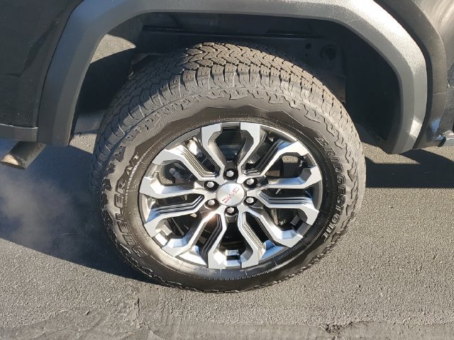 Certified 2023 GMC Canyon Denali AWD/4WD image 5