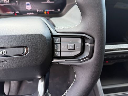 New 2026 Jeep Cherokee Laredo AWD/4WD image 25