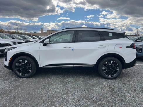 New 2026 Kia Sportage SX image 2