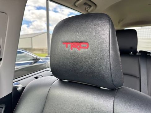 Used 2020 Toyota 4Runner TRD Off-Road Premium w/ Moonroof Package AWD/4WD image 58